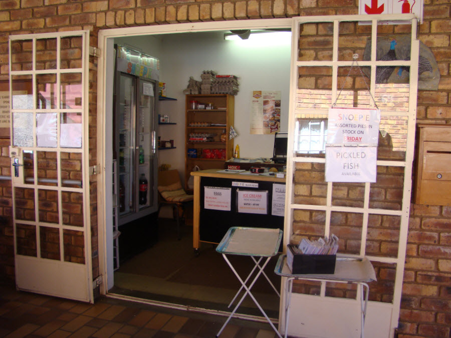 Photo of beautifully
            arranged food